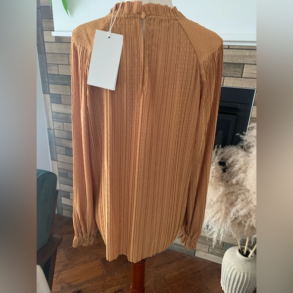 NWT Sezane Sibie Pleated Mock Neck Blouse Gold Size 38 (US 6) - Picture 6 of 9